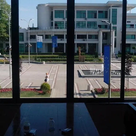 La Piazza & Апарт-отель