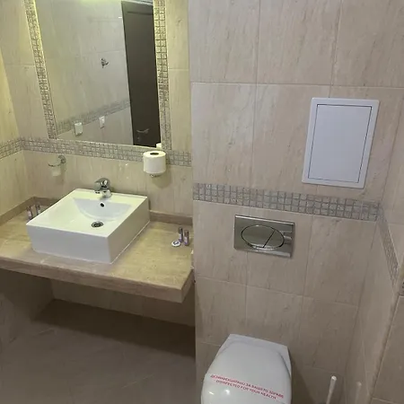 La Piazza & Апарт-отель