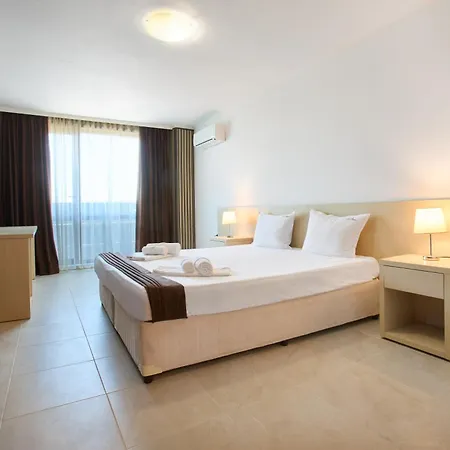 Hotel de apartamente La Piazza &
