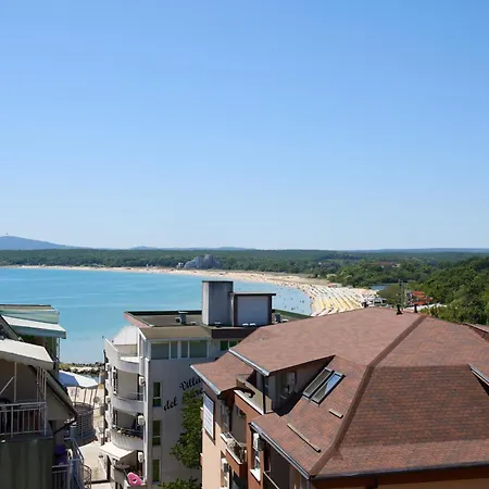 La Piazza & Aparthotel 4*