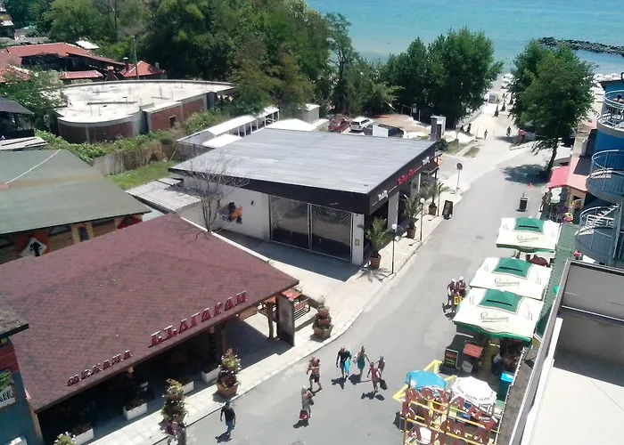 La Piazza & Aparthotel Primorsko