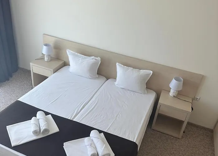 La Piazza & Aparthotel